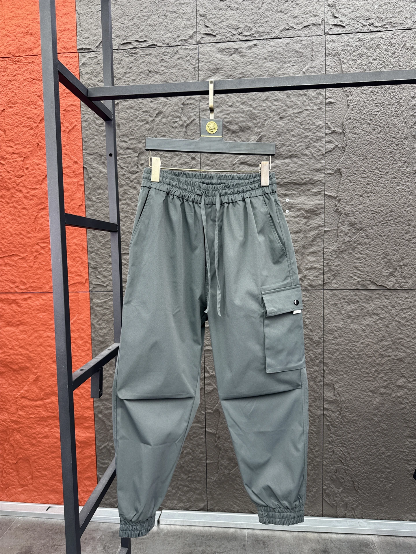 

Svip мужские повседневные удобные брюки с конусом Ape, осенние модные однотонные брюки с девятью точками, рабочая одежда, брюки из полиэфирного волокна