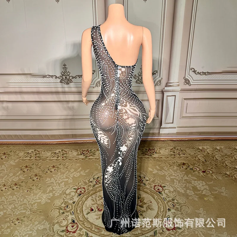 Abito trasparente sexy in rete con spalla inclinata, abiti da spettacolo per banchetti, modello adulto, abiti da passerella, abiti da compleanno per donne