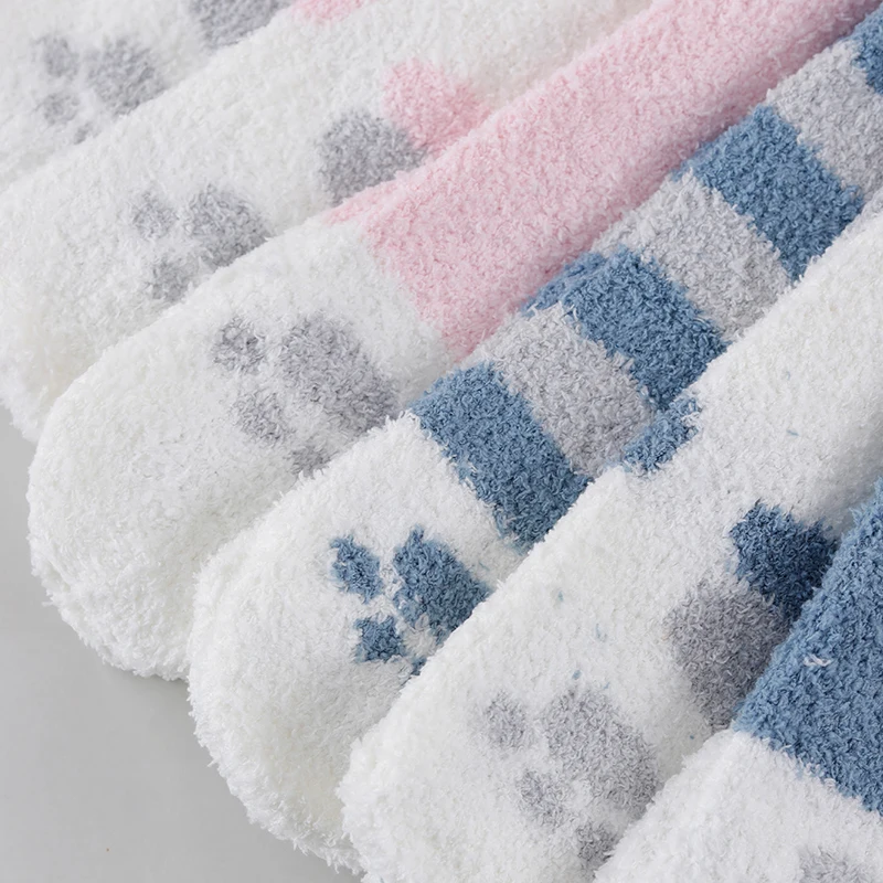 1/3/6/12 Pairs Random Women Autumn Winter Style Cat‑Paw Stripe Design Soft Thick Fleece Lined Warm Mid‑Calf Socks