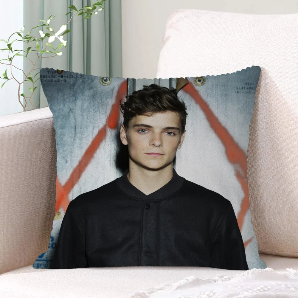 45x45 Cushions Cover Martin Garrix Pillow Covers Decorative Cushion Decorative Pillows for Sofa Personalized Gifts Home Gift