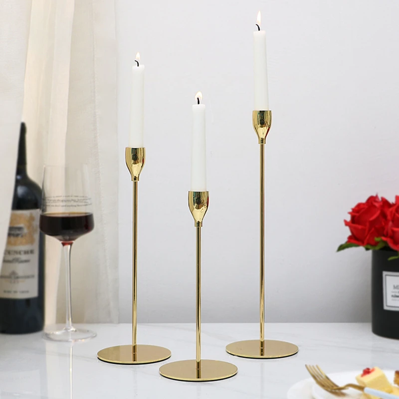 Ins Luxury Metal Candle Holders Candlestick Fashion Wedding Table Candle Stand Exquisite Candlestick Christmas Table Home Decor