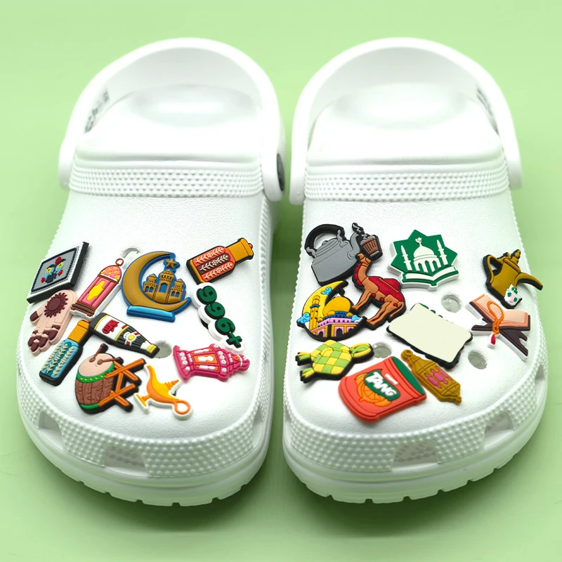 1/27 Uds. Decoración de zapatos de estilo saudita para sandalias, accesorios para zapatos con campana de comida, dijes, regalo para niños, se adapta a todos los zuecos