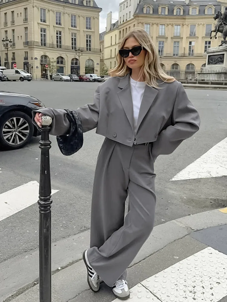 

BKLD 2025 Commuter Suit Women Clothing Two Pieces Vintage Turn-Down Collar Two Button Loose Crop Tops Short Coat Suit Pant Sets