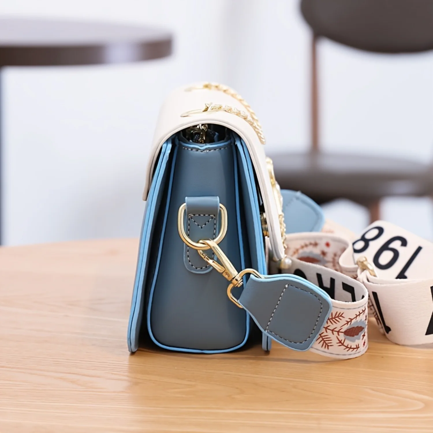 Embroidery Detail Flap Square Bag, Women's Fashion Chain Decor Crossbody Purse With Bag Charm