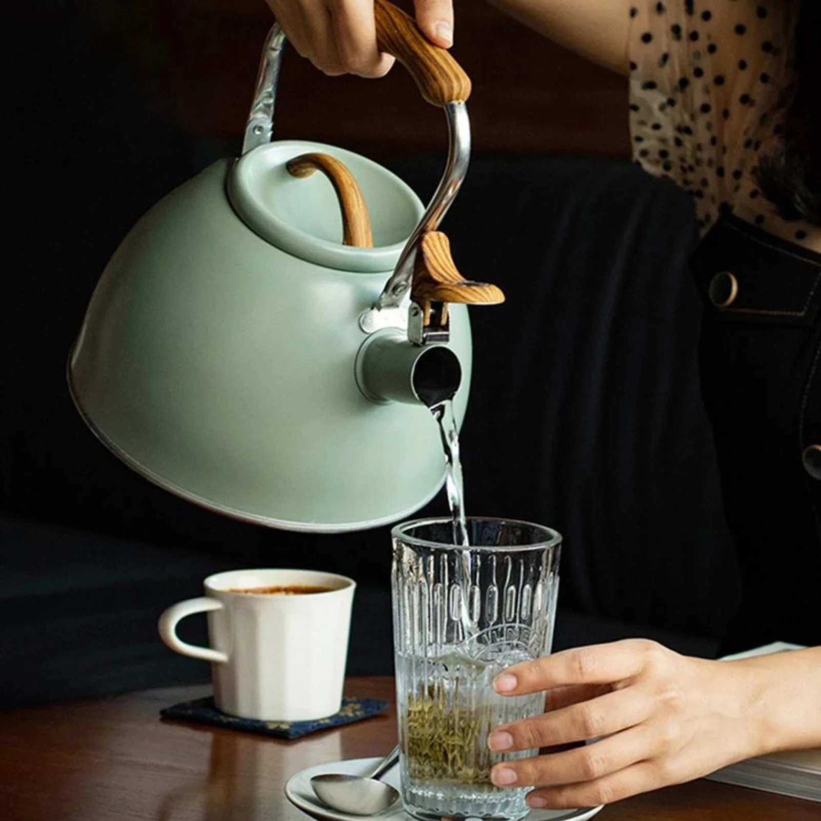 

3L Light Green Flat Bottom Whistling Teapot Stainless Steel with Engineering Plastic Handle for Home Kitchen