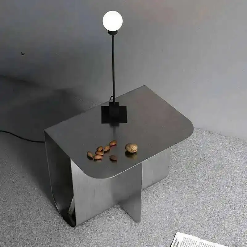 طاولة قهوة صغيرة فاخرة لغرفة النوم خفيفة الوزن، طاولة جانبية صغيرة وبسيطة وحديثة من الفولاذ الإبداعي، #3