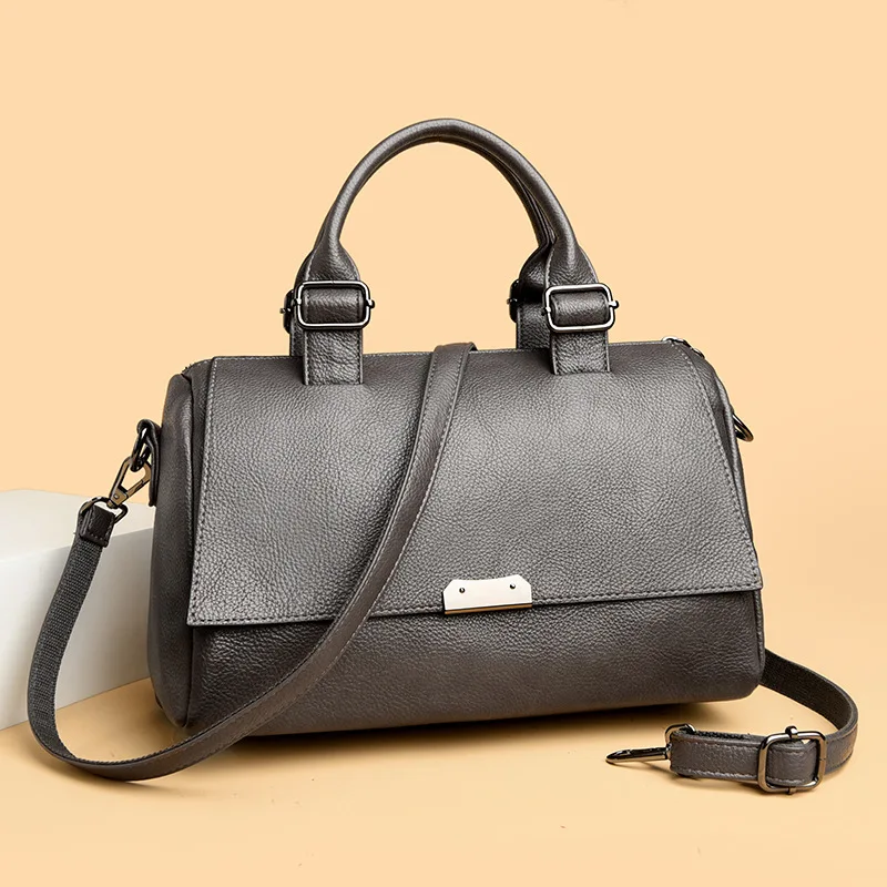

2025 Pebbled Boston Bag for Women Minimalist Shoulder Crossbody Purse Fashionable Handbag