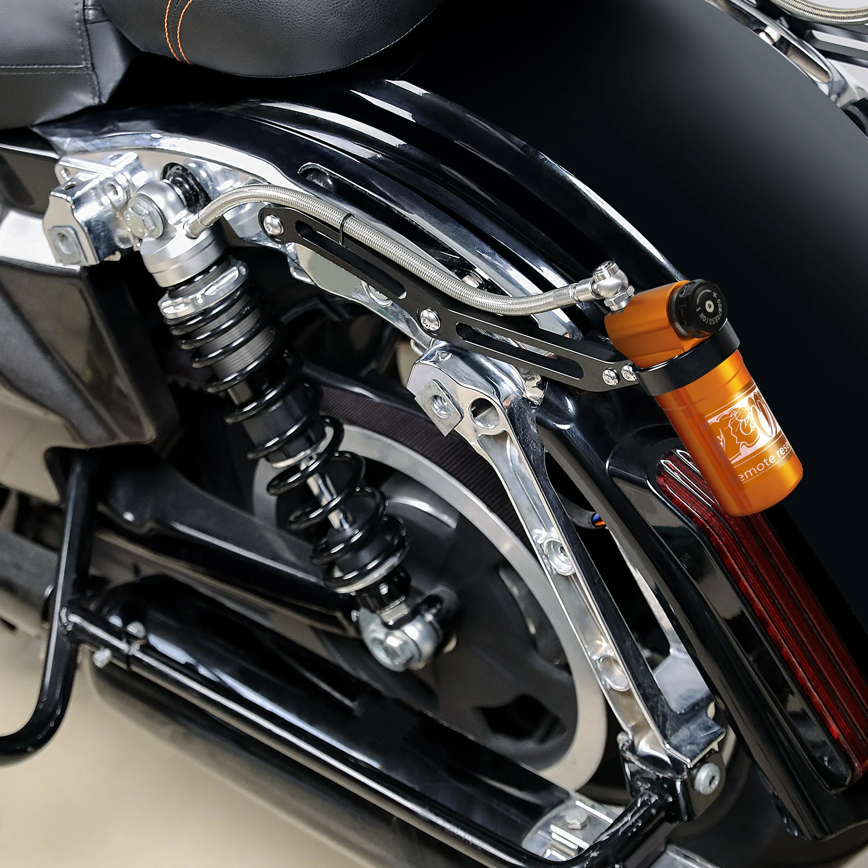 Remote Reservoir Rear Suspensions Shocks For Harley Touring Electra Street Glide ST Road King Special Ultra Limited 2014-2023