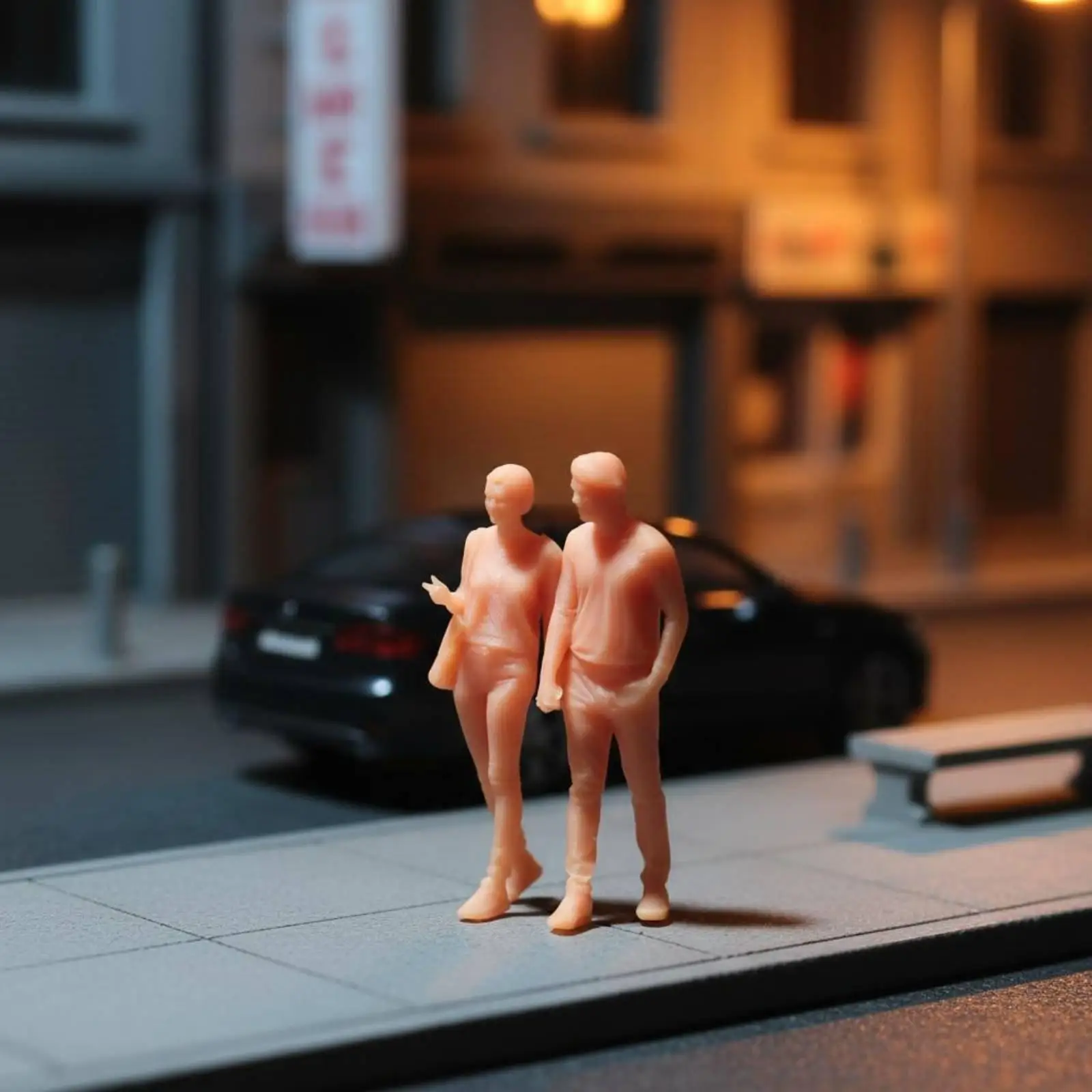 Miniature Accessories Scale Vehicle Figure Painted Couple Figurines Miniature Props for Mini Decor Figures and Collectible