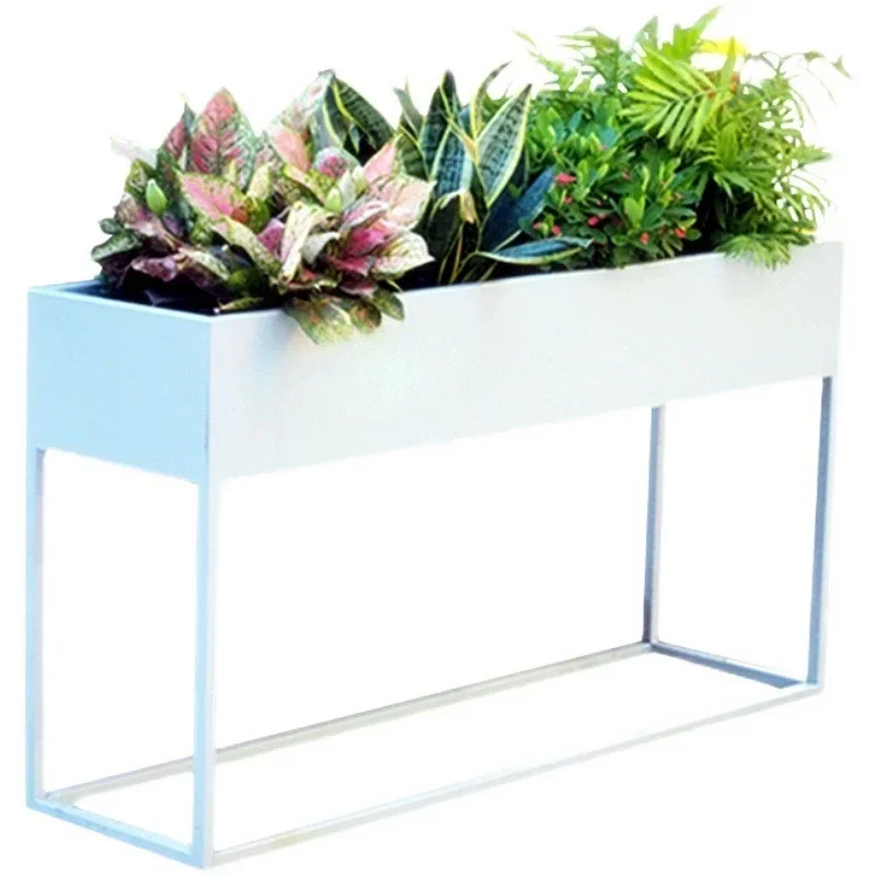 Outdoor wrought iron green plant flower stand, commercial street partition flower box fence, flower trough outside the courtyard