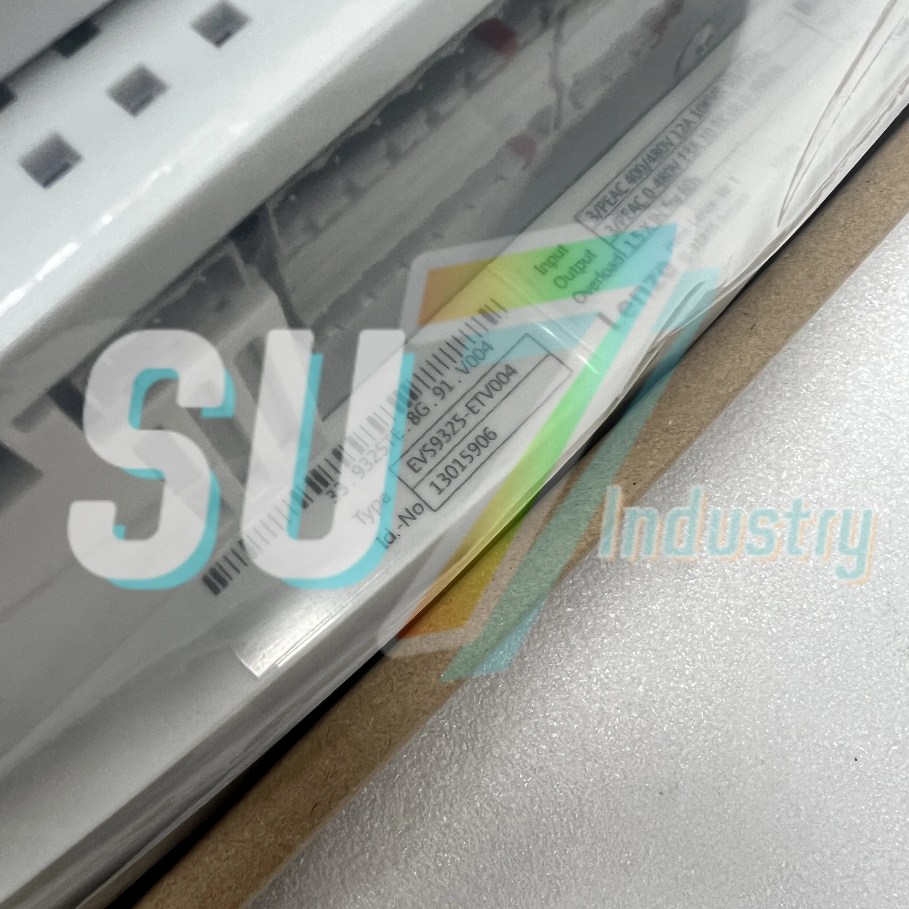 EVS9328-ESV004 EVS9328-EPV004 EVS9328-EIV004 محول التردد جديد في الصندوق