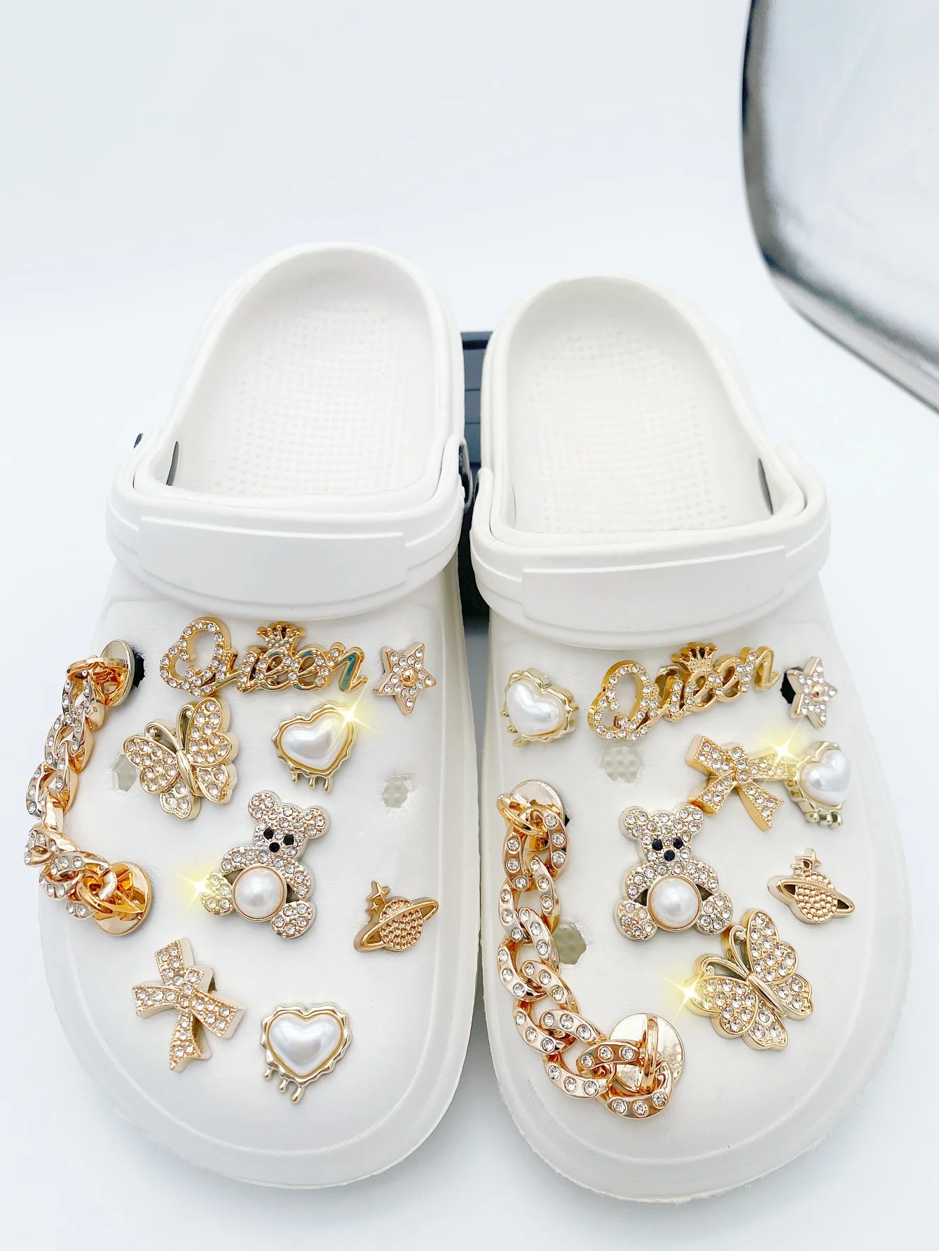 18 Pcs Fashionable & Versatile Gold Bear Chain Shoe Charms, Detachable DIY Garden Clog Accessories & Outdoor Floral Decorations