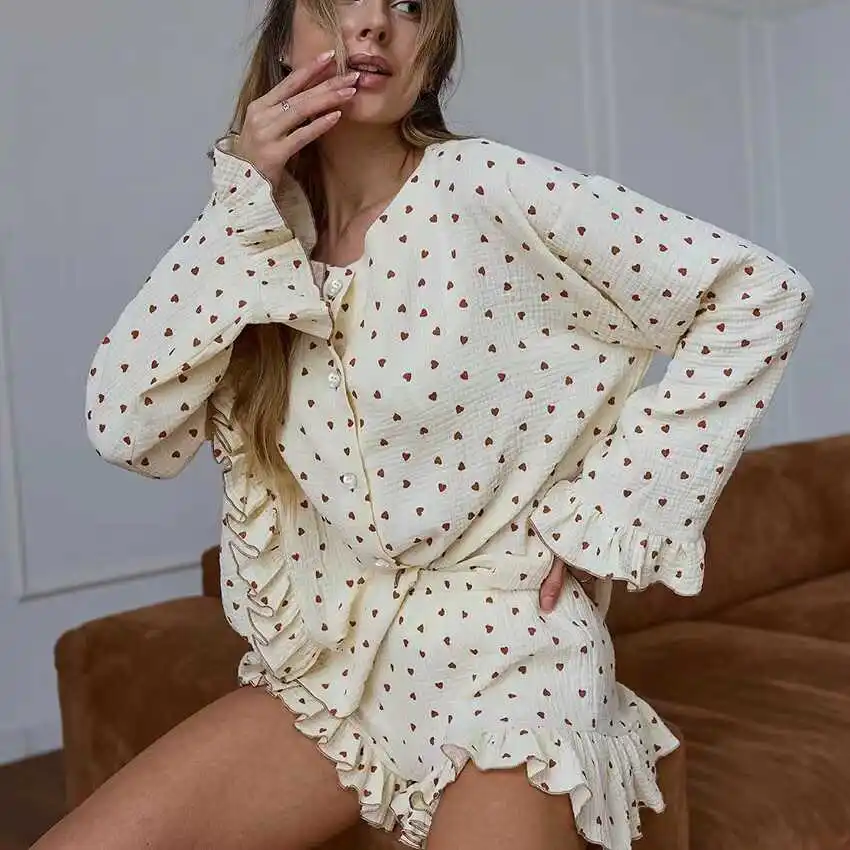 

Sweet Printed Home Clothes Set with Heart Pattern ort Sve Top And orts for Young Women Summer Casual Sle
