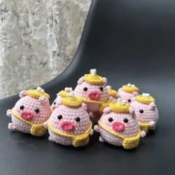 6cm Ball Handmade Crocheted School Bag Fat Pig Hand Woven Cute Keychain Car Pendant Gift Phone Pendant Creative Gifts Wholesale