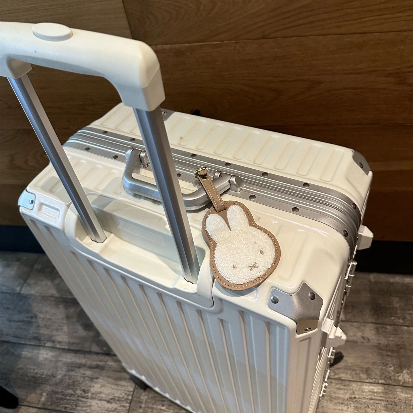 ميفي بوريس لطيف مطرز علامة الأمتعة الجلدية علامة تحديد الأمتعة Kawaii مكافحة فقدان تحقق في العلامة اسم العلامة علامة معلقة #4