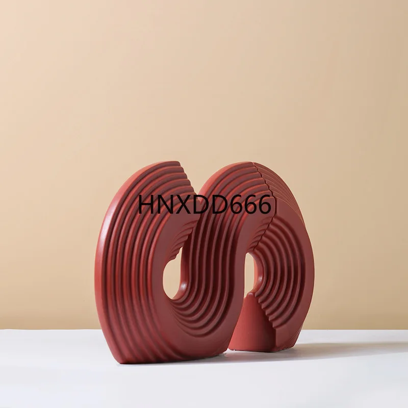 

Red and White Geometric Line Ceramic Decoration S-stripe Bookshelf Storage Decorative Figurines Home Decoration Accessories