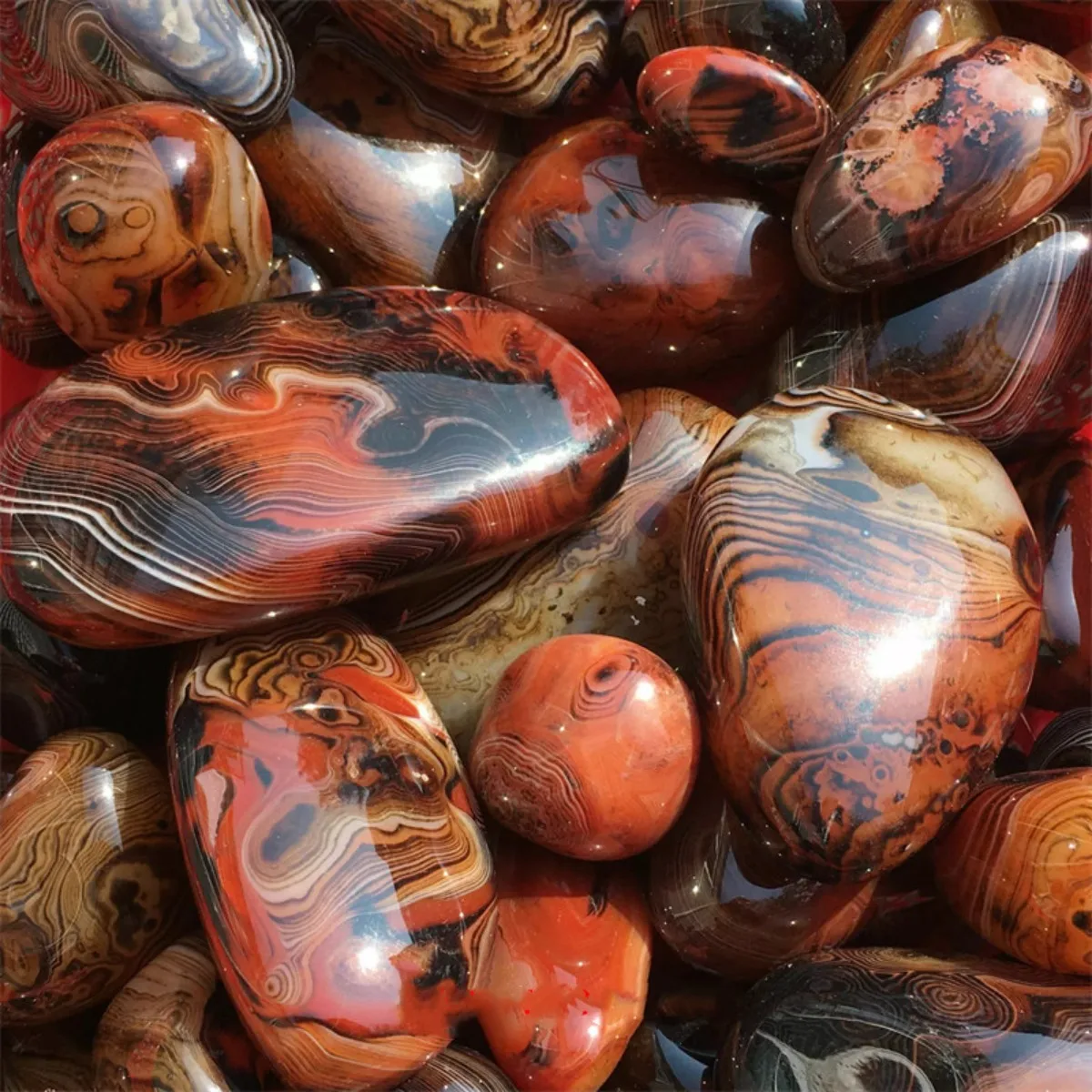 Banded Agate Smooth Texture, Nature Made, Polished Tumbled, Vase Filler, Natural Stone, Crystal Collection, Table Display