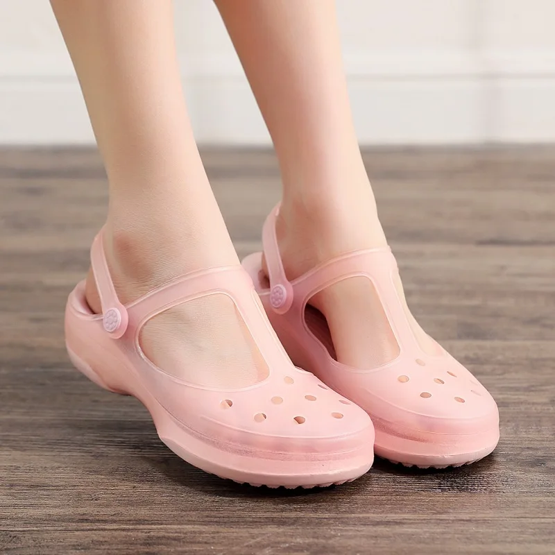 Women Mules Clogs Beach Breathable Slippers Woman\'s Sandals Jelly Shoes Cute Garden Shoes Clog For Girls 2024