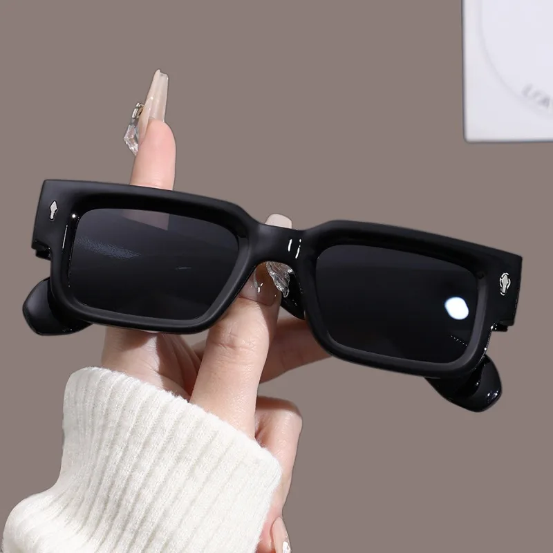 

Multi Colored Arrow Rice Nail Sunglasses for Women New Square Full Frame Sunshade Glasses High-End Vacation Sun Glasses for Men