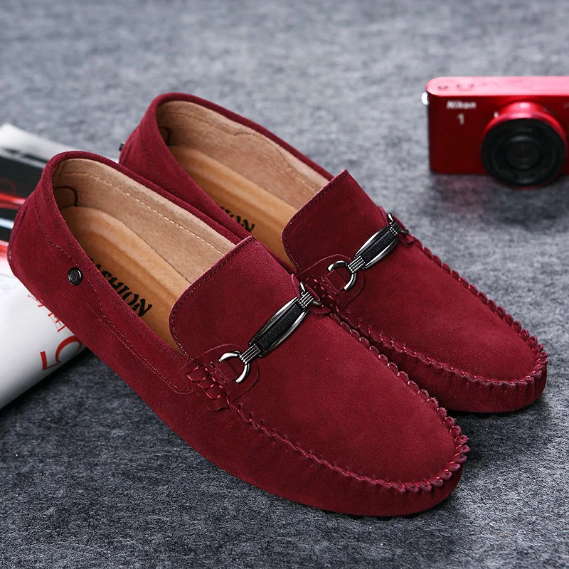 New Suede Leather Casual Shoes Mens Fashion Slip-on Rivets Party Wedding Loafers Moccasins Men Light Comfortable Driving Flats