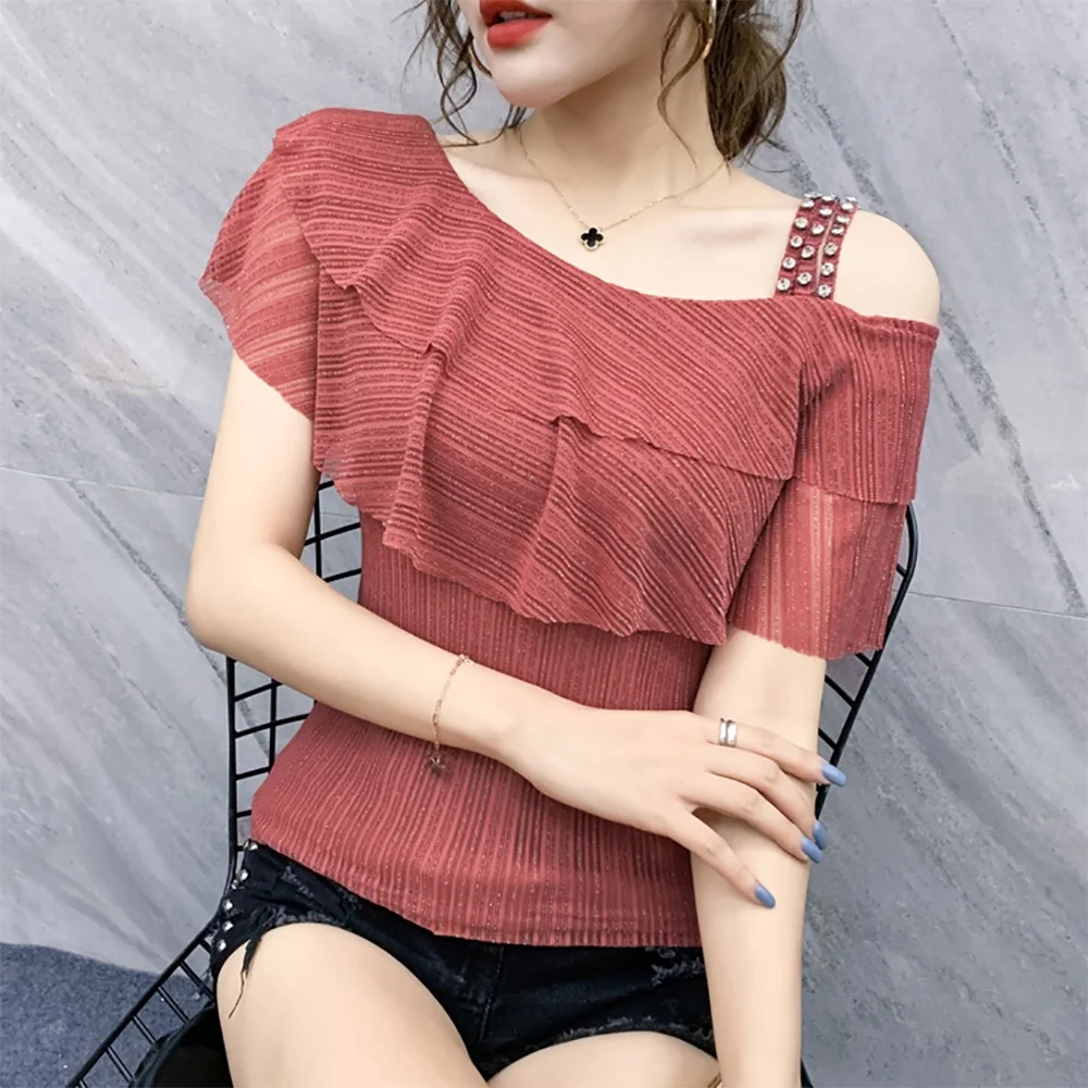 

Летний топ из ледяного шелка с открытыми плечами, с рюшами по низу, облегающий, молодежный, из полиэстера