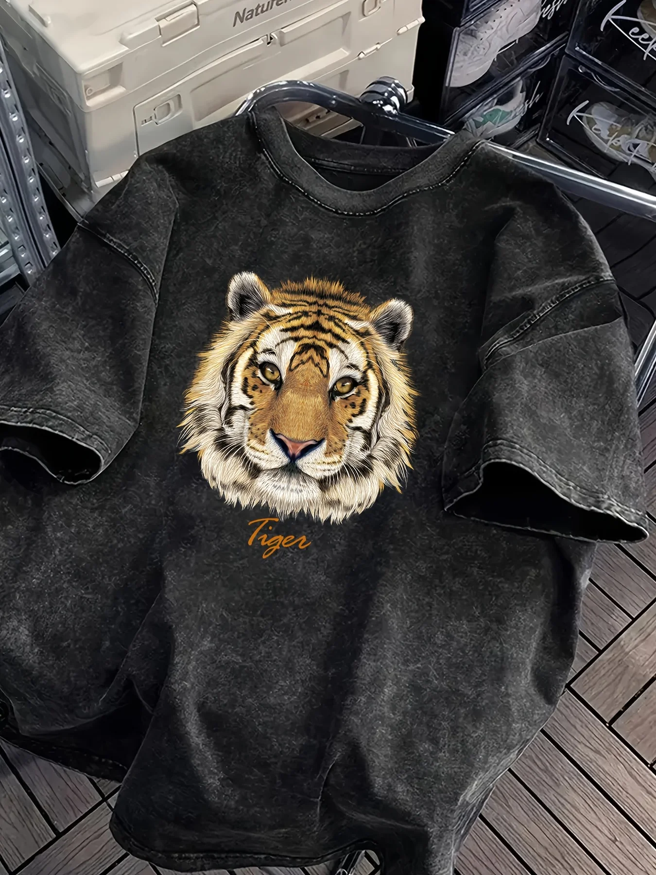 Realistic Tiger Head Graphic Acid Wash T-Shirt Vintage Wildlife Animal Oversized Streetwear Casual Tops for Men Women