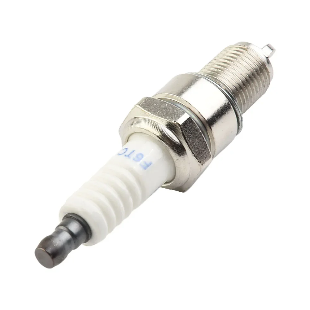 Spark Plug para tocha F6RT (BPR6ES) CRN10YC BPR6ES RN10YC BP6ES OL15YC, peças de substituição cortador de grama, Garden Power Tool Acessórios