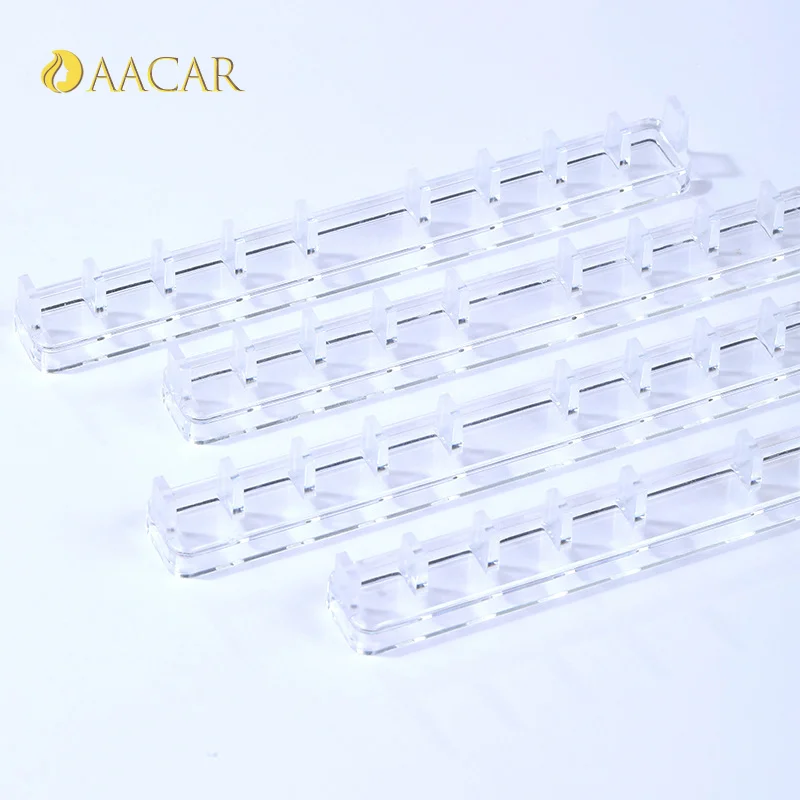 PS حامل عرض ممارسة الأظافر الشفاف، حامل ممارسة الطرف الصناعي، قاعدة كريستالية، حامل متكامل لممارسة الأظافر في صالونات التجميل