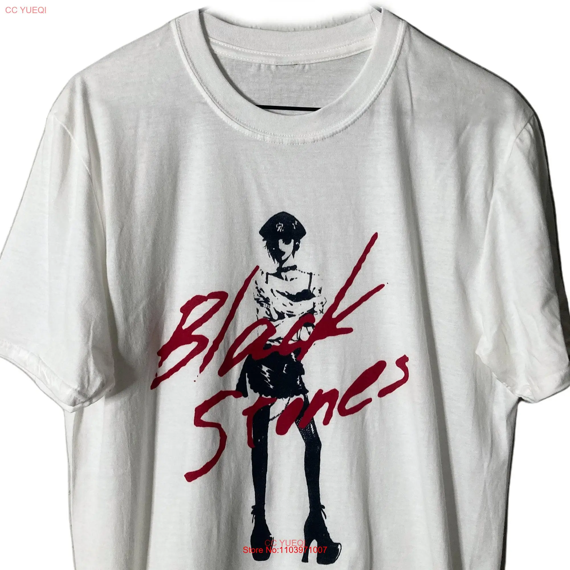 Черные камни x Нана белая футболка с длинным или коротким рукавом