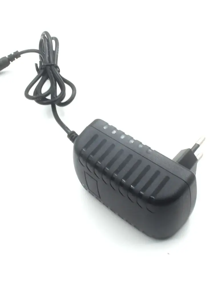 DC Power 21V 2A 18650 Lithium Battery Charger 18V 4 Series Li-ion Battery Pack 5.5mm x 2.1mm  4.0*1.7mm 3.5*135mm With clip