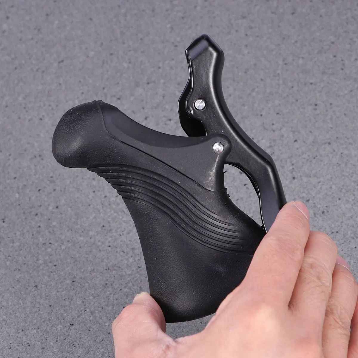 

1Pair Aluminum Alloy Bike Brake Lever Black Universal Fit 222-238Mm Handlebar Lightweight Easy Operation Brake Handle for Fixed