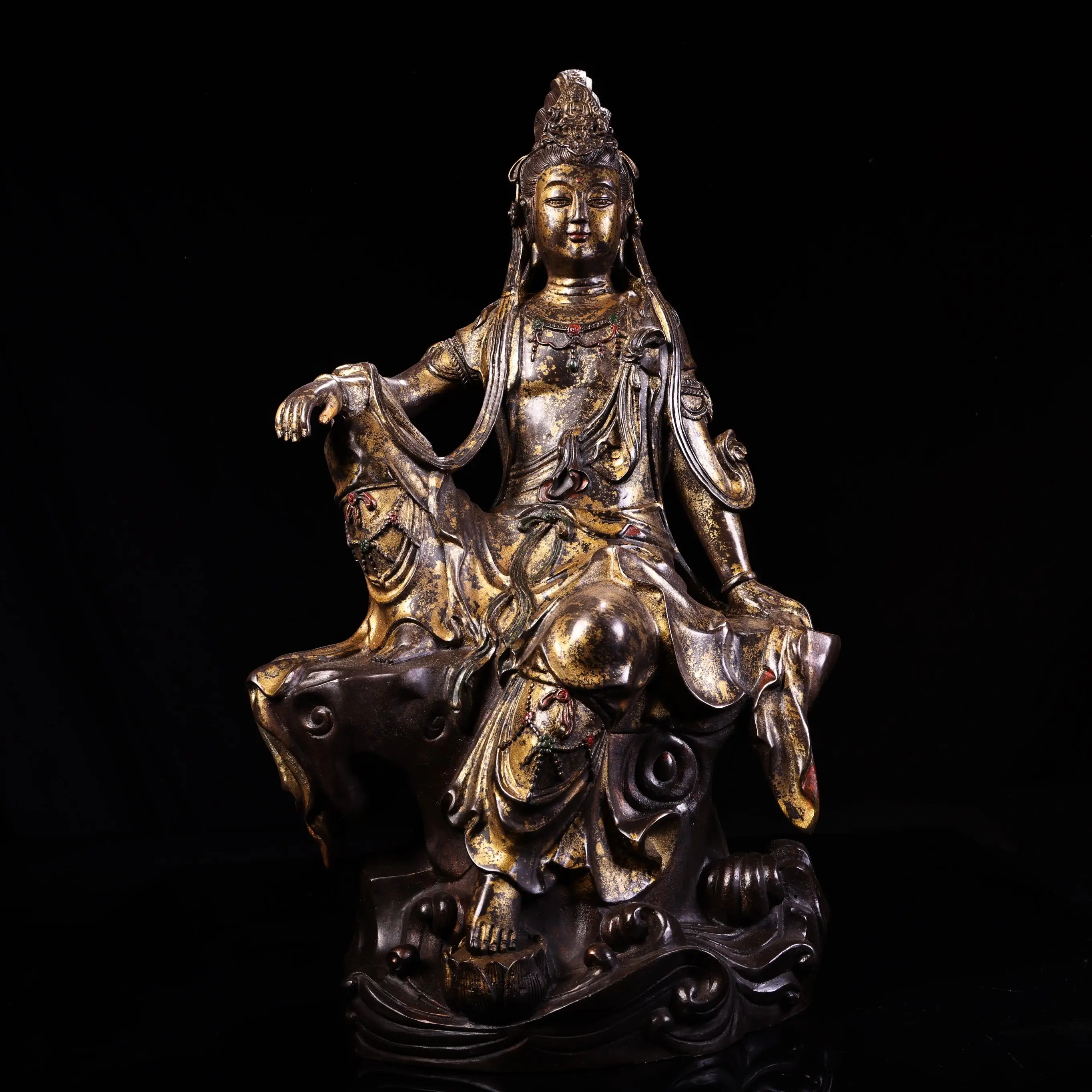 

19"Tibetan Temple Collection Old Bronze Gilded Cinnabar High Relief Free Avalokitesvara Guanyin Bodhisattva Buddha Worship Hall