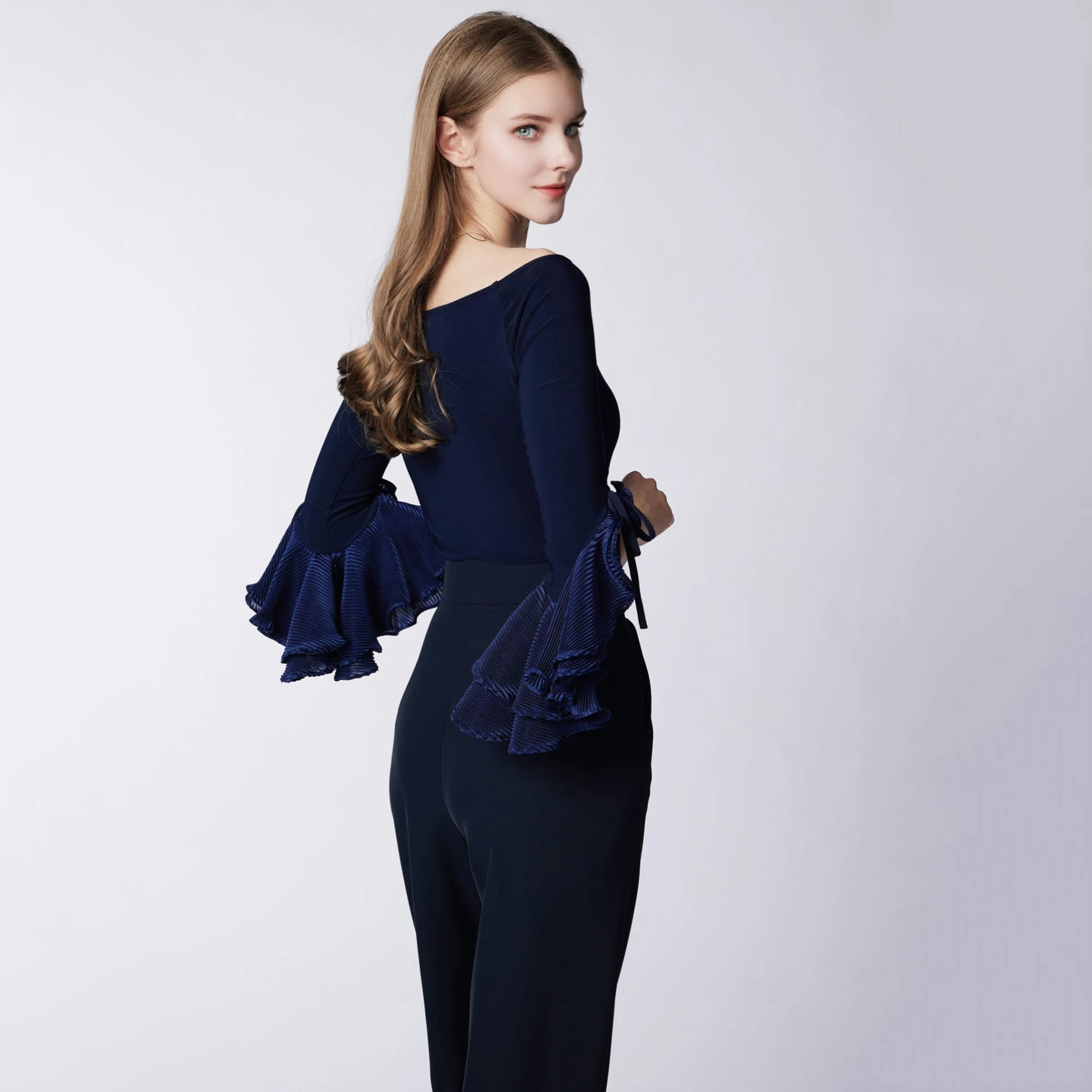 Nowe sukienki do tańca towarzyskiego z dekoltem w łódkę, stroje do ćwiczeń, sukienka do samby, czachy, tanga, kostiumy do tańca latynoamerykańskiego dla dorosłych, strój do występów DN20479