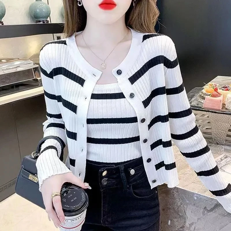 Spring Autumn Sweater Women\'s Fashion Korean Gentle Stripe Knitted Top Cardigan Coat With Suspender Two-Piece Set Femme Knitwear