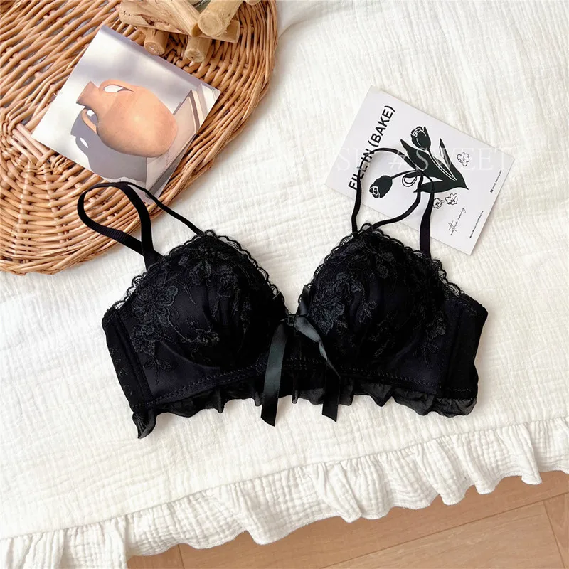 Sexy Lace Underwear Women Bra for Little Chest Gathers Wireless Bras Girl Embroidery Push Up Brasieres Female Seamless Bralette