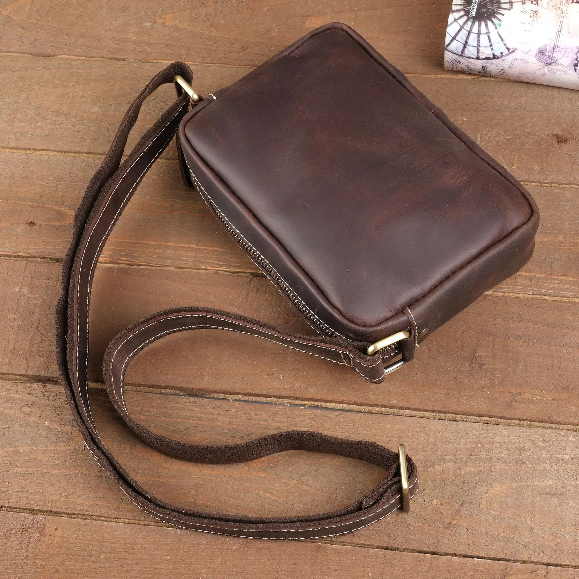 9007 Premium Men's Crossbody  Men's All-Cowhide Shoulder  Men's  Leather Retro Crossbody Bag