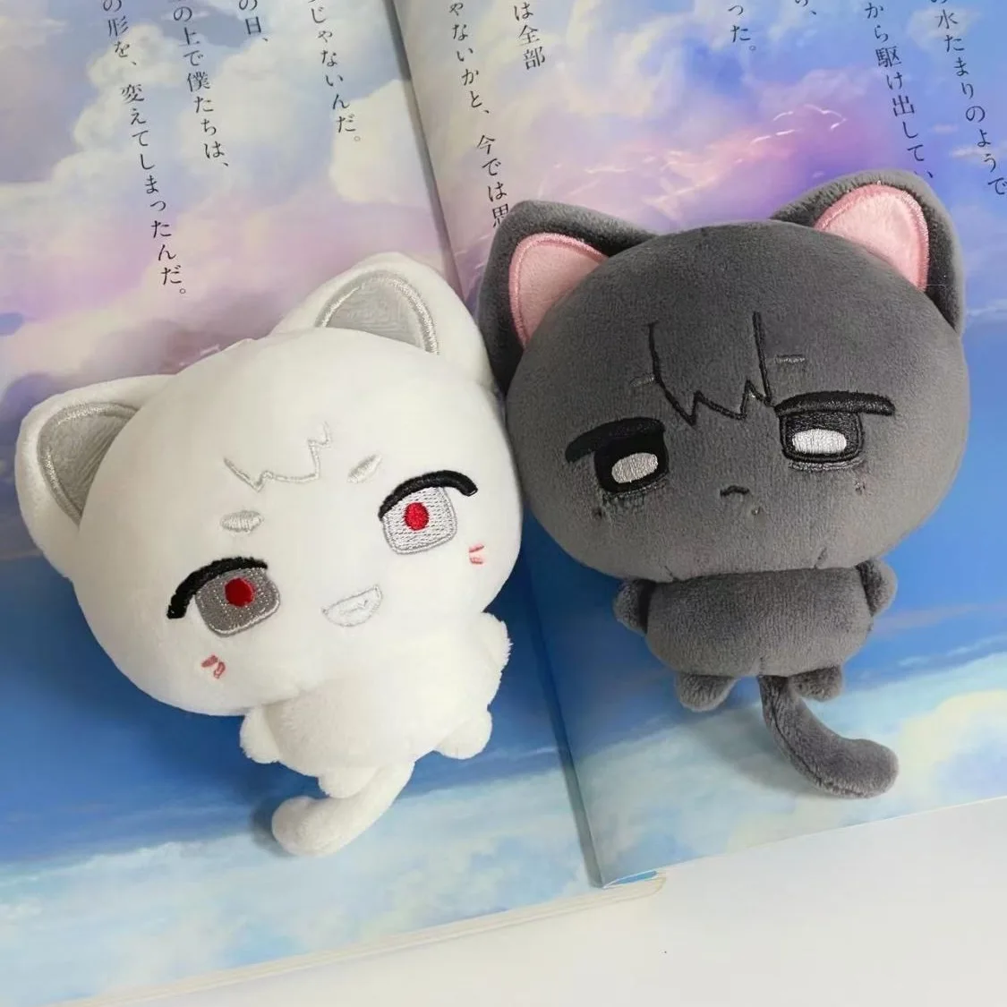 10cm 夏のヒカルが亡くなったぬいぐるみコスプレ木戸ヒカリ津波矢司漫画綿おもちゃバッグキーホルダーACGギフト