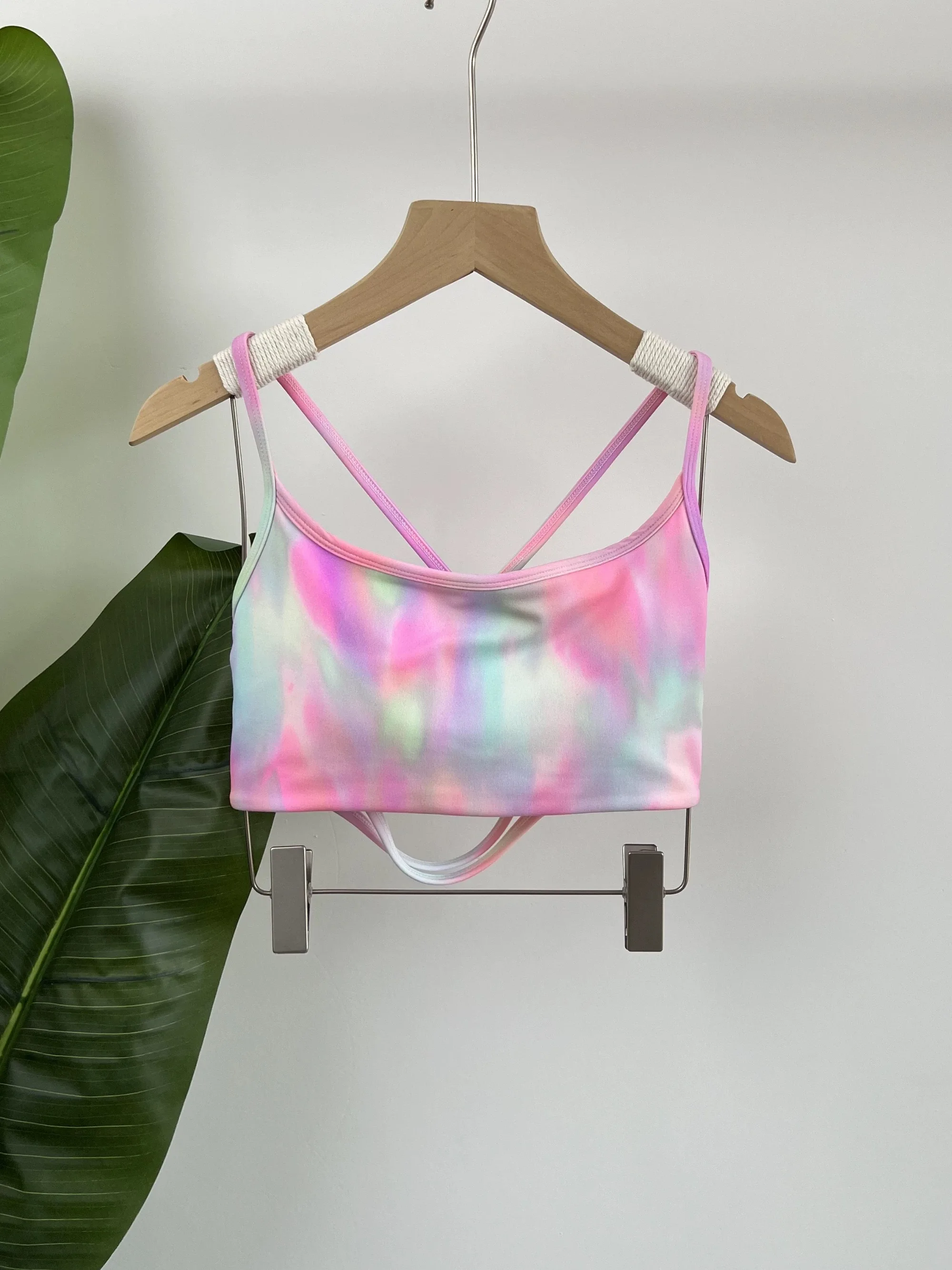 Damen-Sport-BH mit überkreuztem Rücken, stoßfest, gerafft, sexy Gym-Lauf-BH, Sommer-Yoga-Weste, bequeme Outdoor-Fitnesskleidung – Detail 8