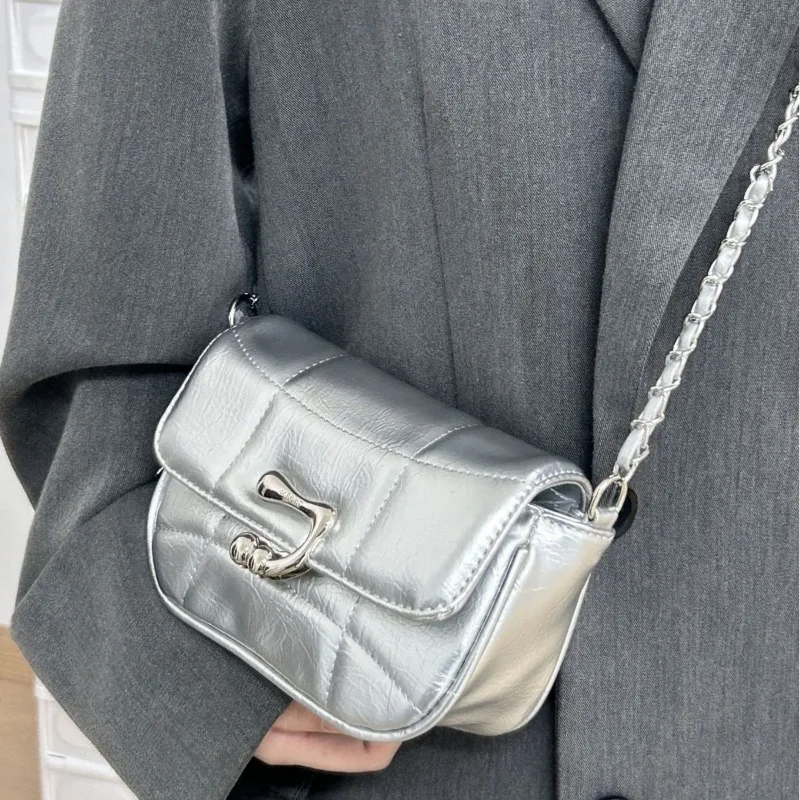 

2025 niche senior sense of chain bag bag fashion single shoulder crossbody bag small fragrant wind diamond lattice small bags