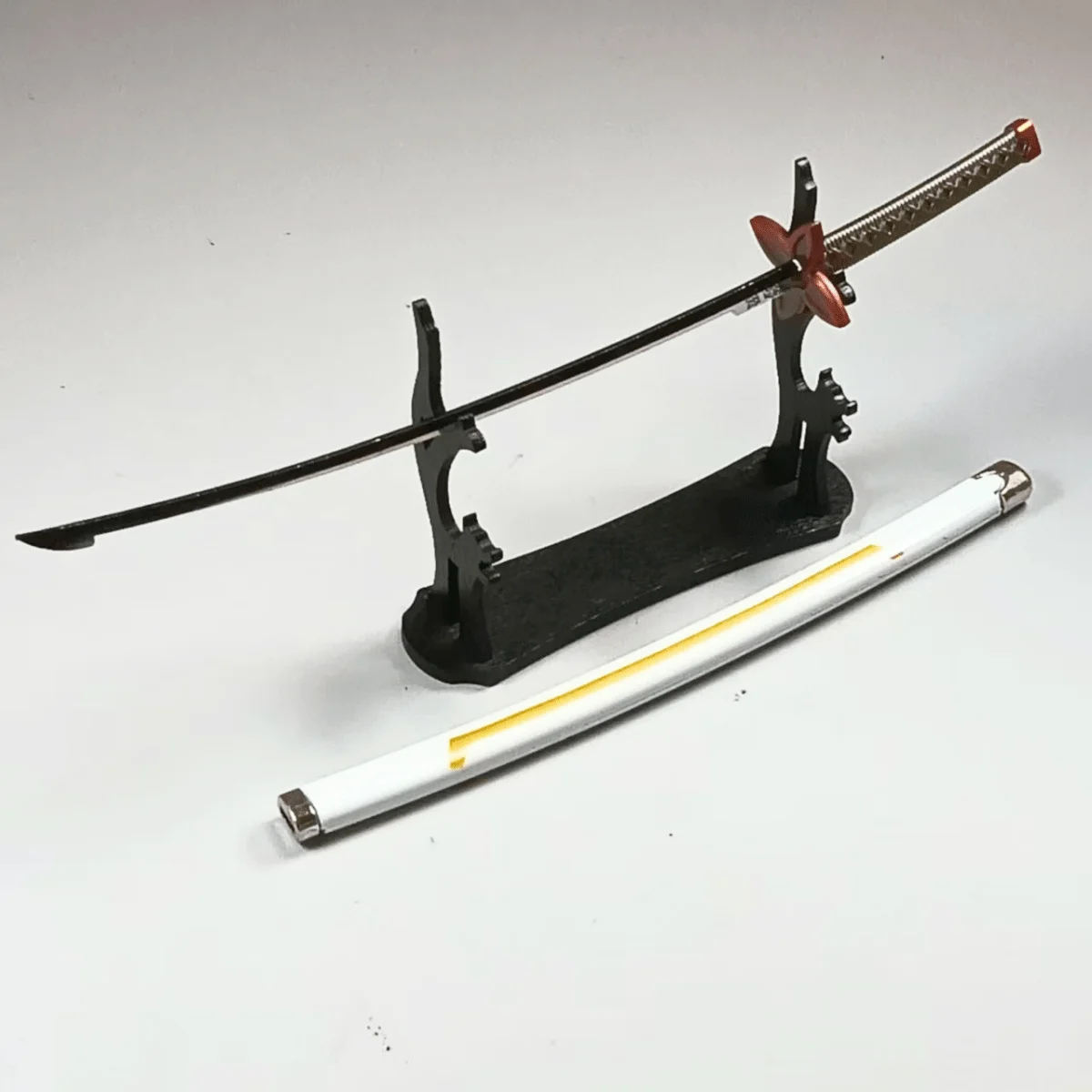 9.8inch Demon Slayer Kochou Shinobu Metal Katana Sword Original Samurai Sabre Ninja Katana Sabre Cosplay Accessories Prop Toy