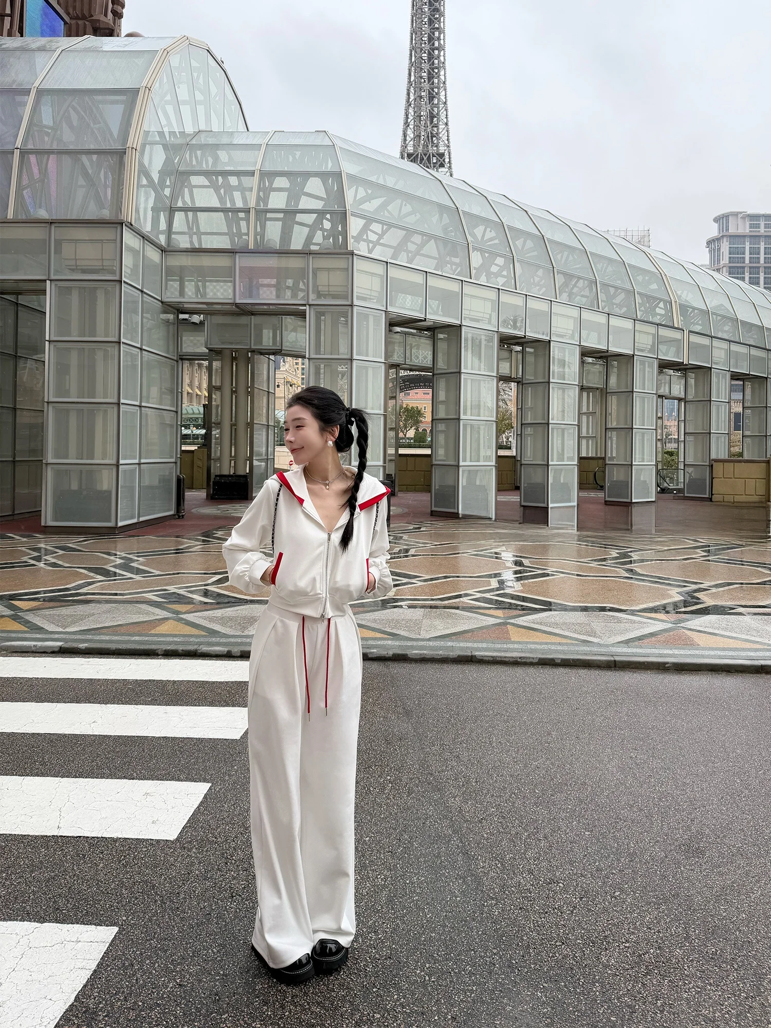 

Женская укороченная куртка-худи LADIESFIRST в корейском стиле с цветными блоками, на молнии, из органического хлопка, с длинными рукавами, новинка весенней коллекции