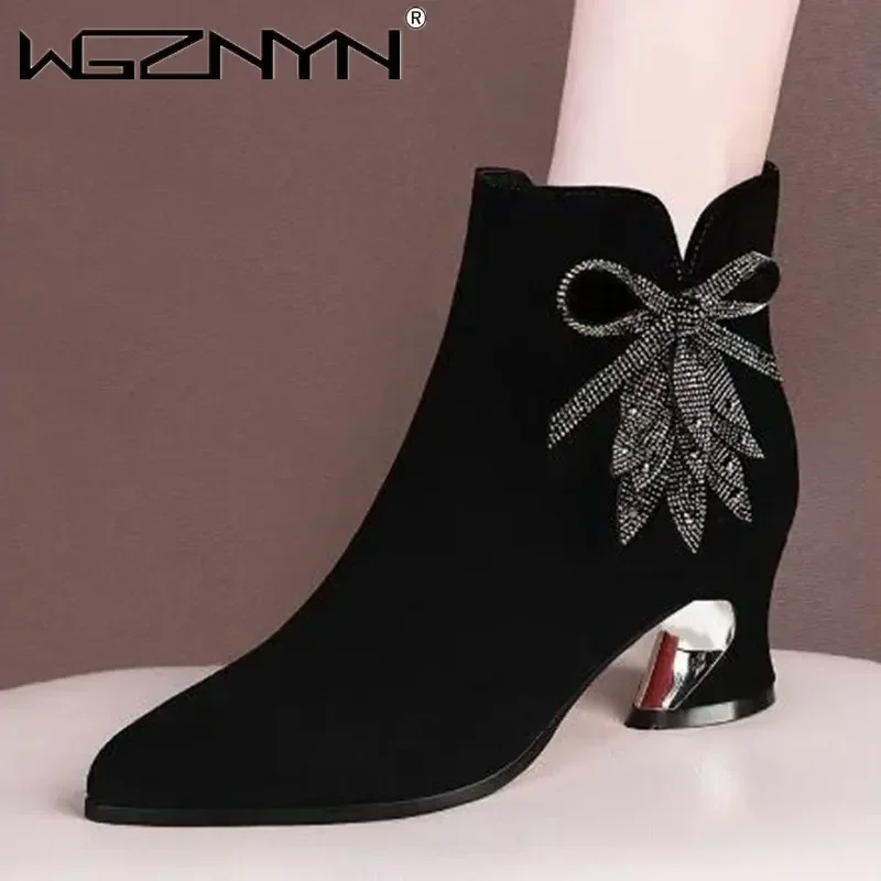 2024 NEW Chelsea Classic Rhinestone Flowers Frosted Leather Shoes Fashion Boots Large Size High Heel Autumn Winter Women Boots