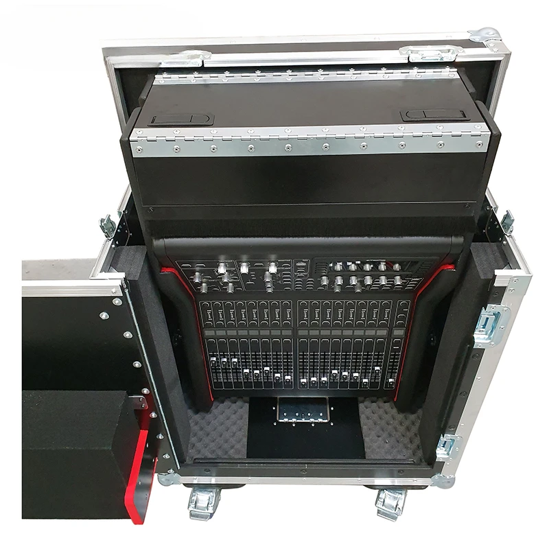 Custom Easy Retracting Mixer Flight Case For Midas M32R