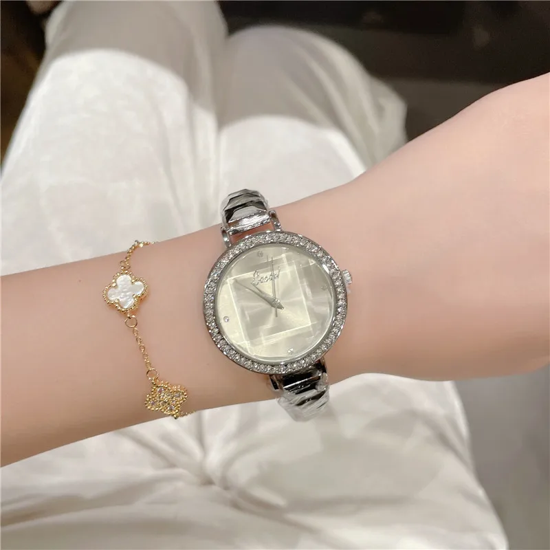 New Brand Luxury Crystal Women\'s Bracelet Watches Dress Watches Clock Ladies Fashion Casual Quartz Wrist Watches Reloj Mujer