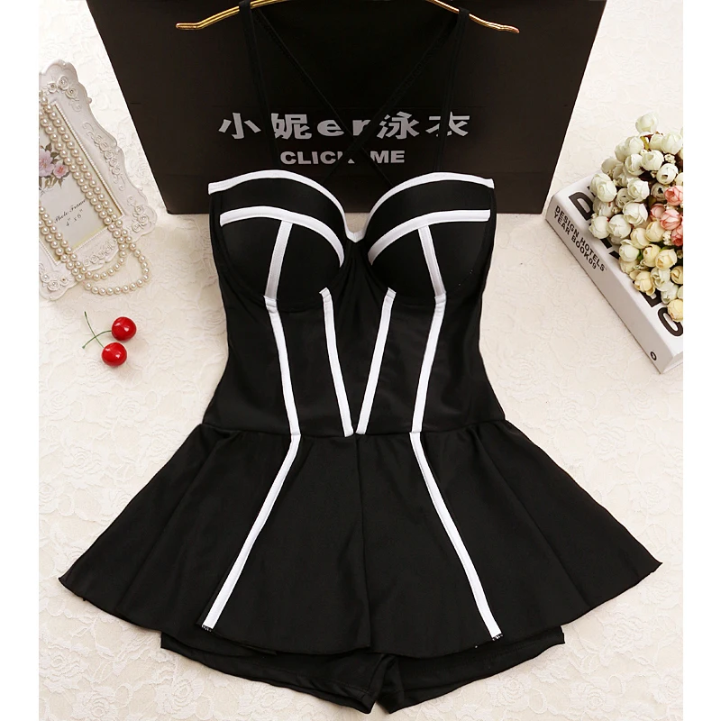 

Bla And White Sexy One-Piece Brief Swimsuit Women's Steel Support Small Chest Gather Thin Belly Covering Hot Spring Swimmin...