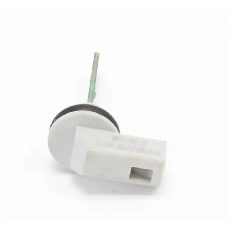 1pc Air Conditioning Outlet Temperature Sensor for Great Wall for Haval H6 Coupe H2 H6 Sport Blue Label