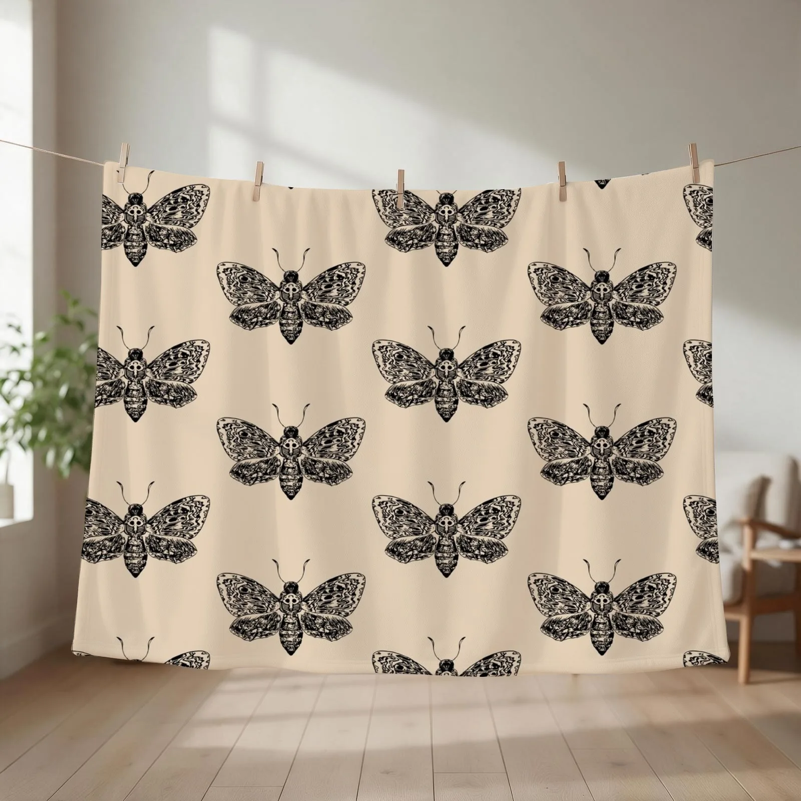 Skull moth black Throw Blanket couch cozy soft plush fuzzy picnic outdoor blanket