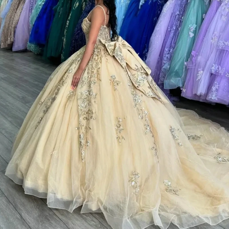 

Vintage vestido de 15 quinceañera 2026 Spaghetti Strap Applique Bowknot Puffy Tulle Prom Special Occasion Pageant 16 Customized