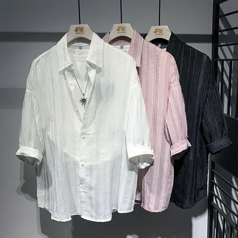 2024 New Summer Trendy Brand Pit Stripe Design Feeling Pippy and Handsome High End Korean Edition Three Quarter Shirt for Men