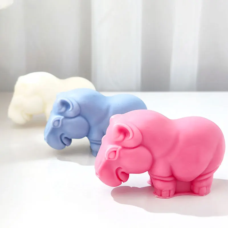 

Big Eye Hippo Mould Aromatherapy Candle Decorative Pet Plaster Statue Animal Ice Mold